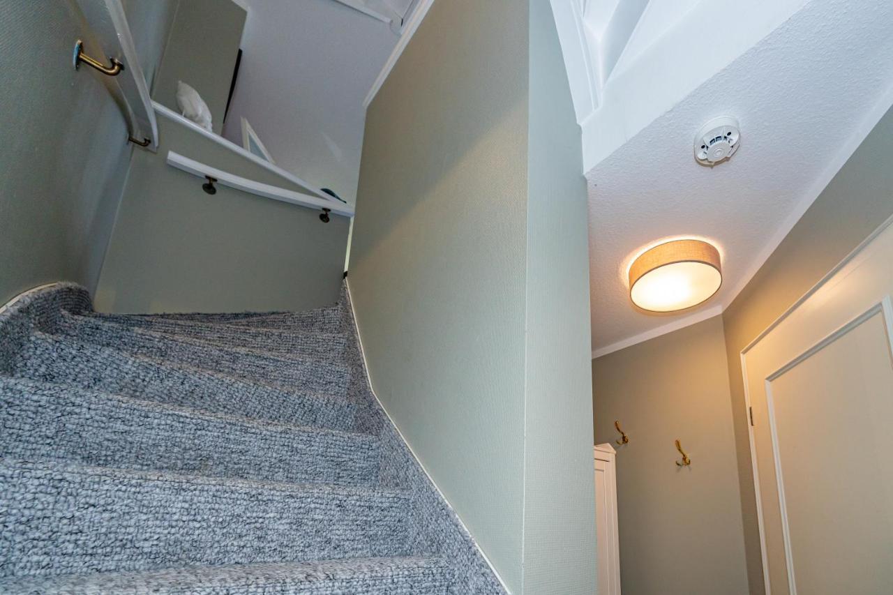 Gemuetliche Wohnung Unter Reet Mit Pool Und Sauna In Keitum Exterior foto